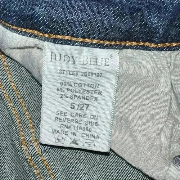 Judy Blue Simmer Down Straight Leg Cropped size 5/27 - Picture 6 of 9